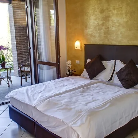 Relais Agli Olivi Hotel 3*