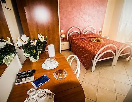 Betty's House Bed & Breakfast Lazise