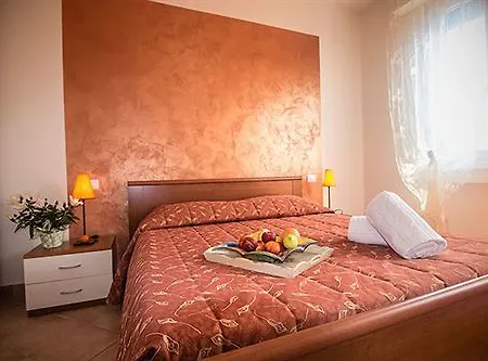 Betty's House Bed & Breakfast