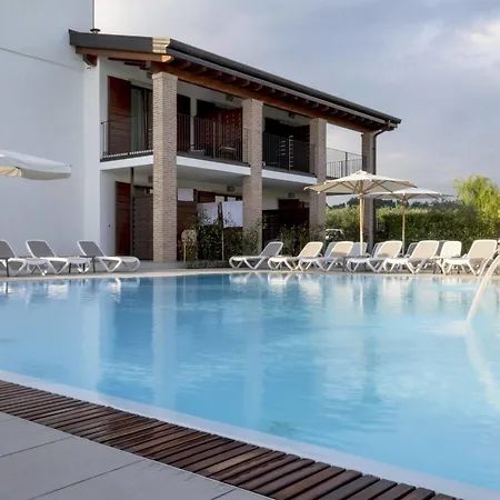 Relais Agli Olivi Hotel 3*