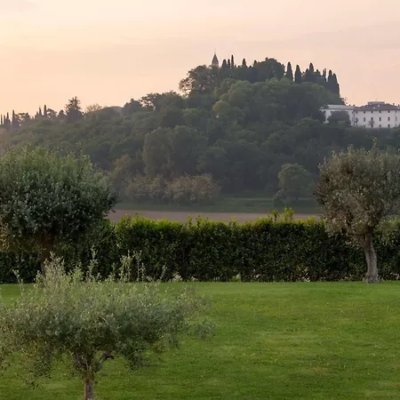 Leonardo Di Garda - Wellness And