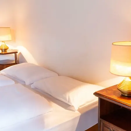 La Tinassara Bed & Breakfast 2*