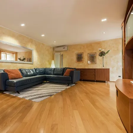 Le Perle Apartment