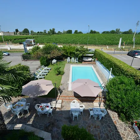 Da Mirella Guest house