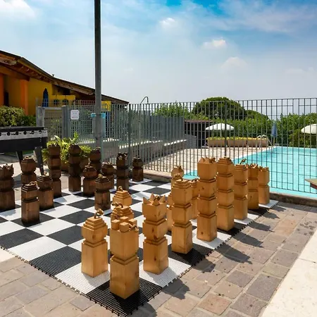 Borgo Blu Poggio Aparthotel