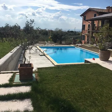 Apartment Tasso Canossa - Con Piscina