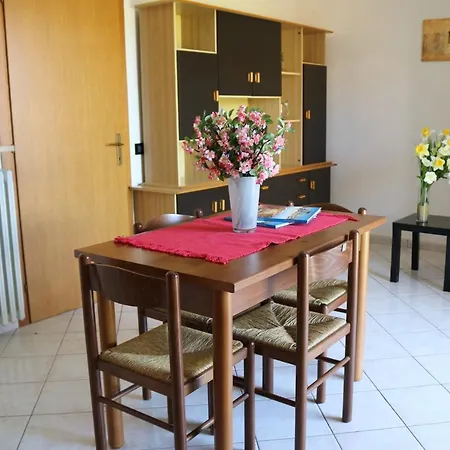 In Lazise/gardasee 21986 Apartment