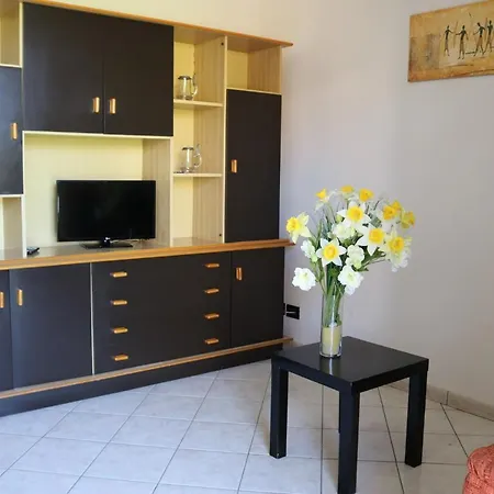 In Lazise/gardasee 21986 Apartment *