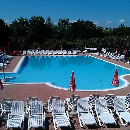 Campeggio Belvedere 3*