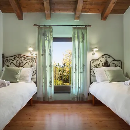 Holiday home Rosmarino Lazise