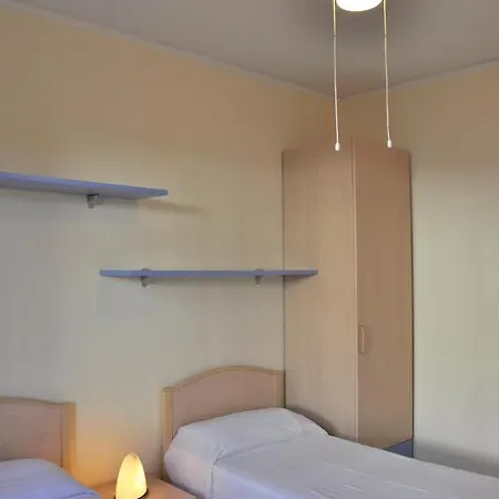 Apartment In Lazise/gardasee 21945