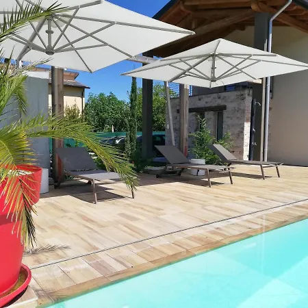 Peler Bed & Breakfast 3*