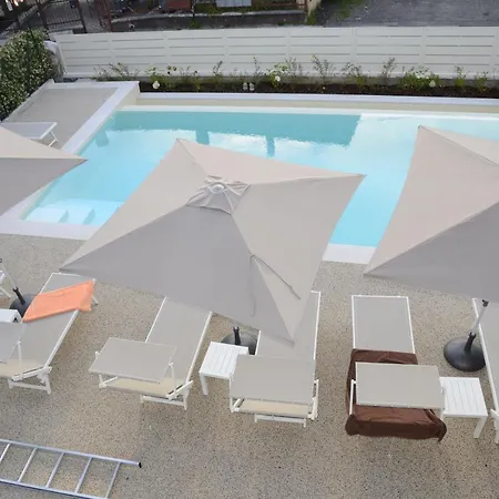 Apartment Costa Del Garda - *