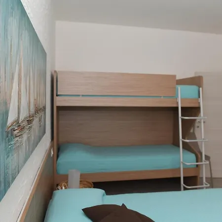 Blue - A Due Passi Dal Lago, Parcheggio Privato Apartment *