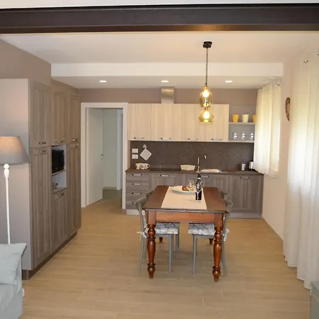 Costa Del Garda - Apartment Lazise