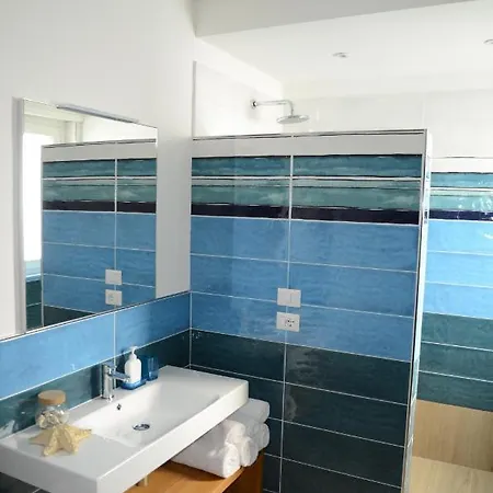 Apartment Costa Del Garda - *