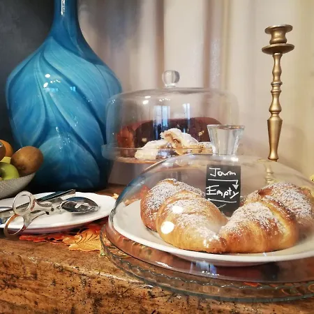 Peler Bed & Breakfast 3*