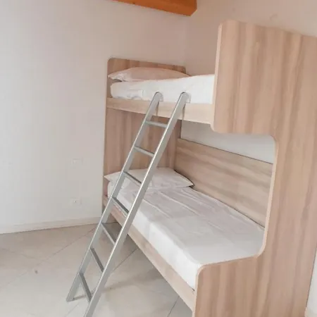 Noemi Apartment *