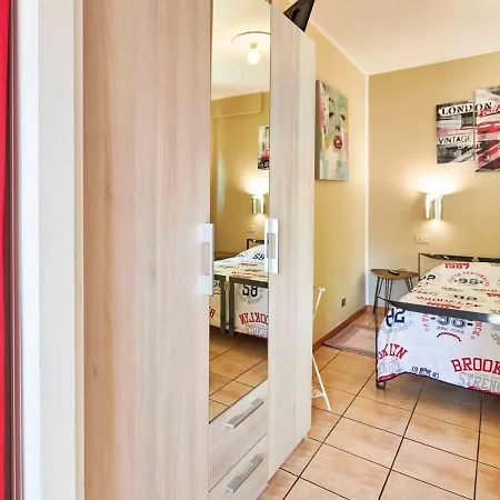 Apartment Al Glicine Lazise