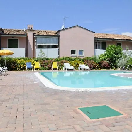 Holiday home Panoramic With Swimming Pool And Garden