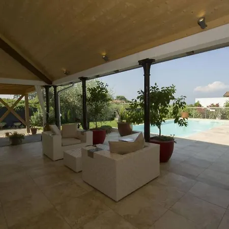 Villa Benacus