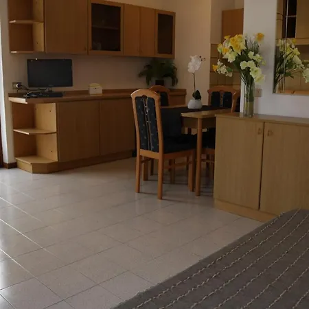 In Lazise/gardasee 21938 Apartment *