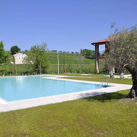 Apartment In - Gardasee 38604