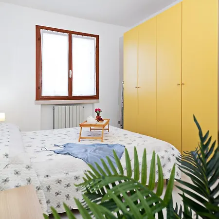 Apartment Ortensia - Regarda Travel *