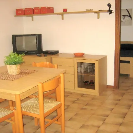 Belvilla By Oyo Sole Del Garda Isei Holiday home *