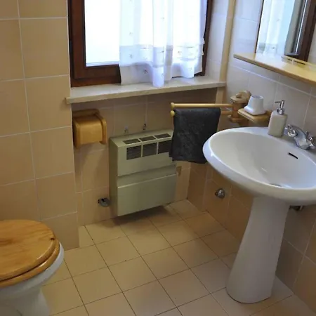 In Lazise/gardasee 21938 Apartment *