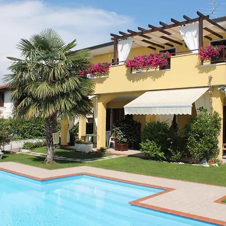 In Lazise/gardasee 21945 Apartment *