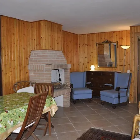 In Lazise/gardasee 21942 Apartment
