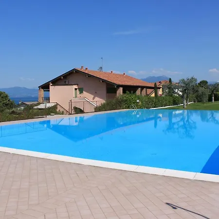 In Lazise/gardasee 21942 Apartment