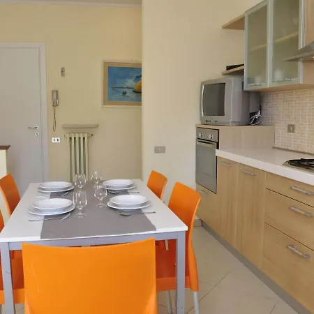 Belvilla By Oyo Argentina Cinque Holiday home Lazise