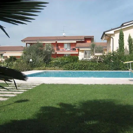 With Nicely Decorated Interior Near Garda *