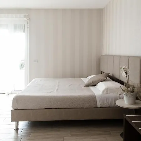 Bed & Breakfast Residenza Angelica Lazise