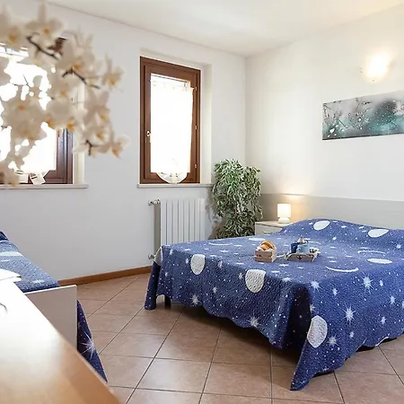 Apartment Eden - Regarda Travel