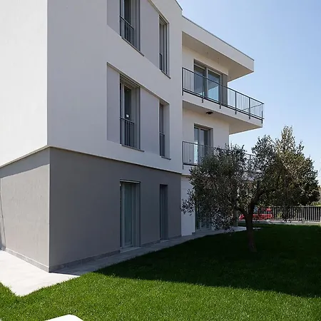 Apartment Bamboo - Regarda Travel