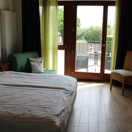 Farm stay Al-bor