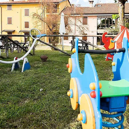 Appartement Rustico Park Delle Rose - Regarda Travel *
