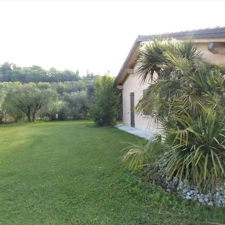 Morene Villa *