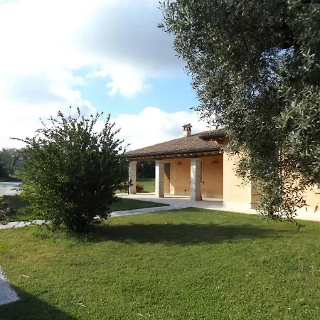 Morene Villa *