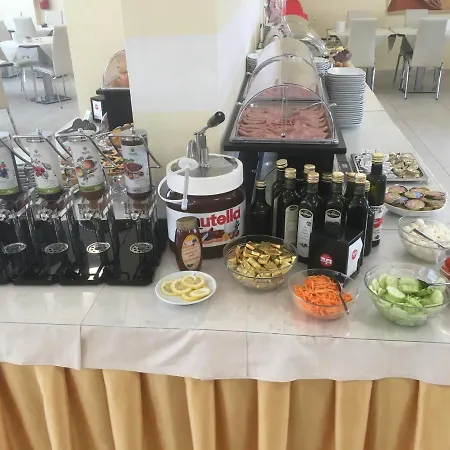 Hotel Bella 4*