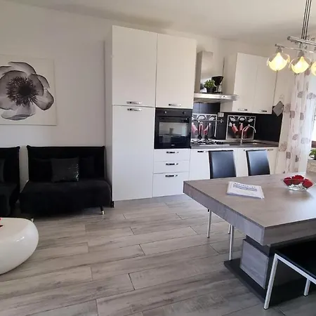 Garda Del Sole Id900 Lazise