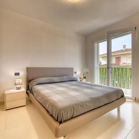 Apartmentsgarda - Le Terrazze Del Garda *