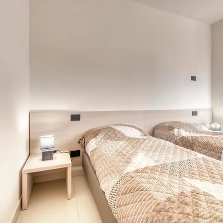Apartmentsgarda - Le Terrazze Del Garda Lazise