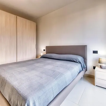 Apartmentsgarda - Le Terrazze Del Garda Lazise
