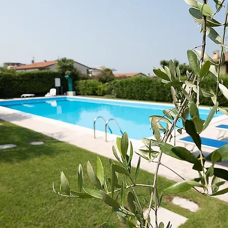 Ortensia - Regarda Travel Lazise