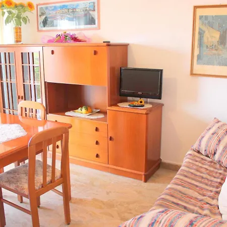 Belvilla By Oyo Sauda Cinque Holiday home