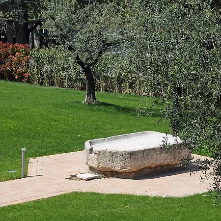 Borgo Mondragon 4* Lazise